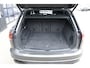 Volkswagen Touareg 3.0 TDI R-Line Automaat | NL-Auto | Trekhaak | Dealer Onderhouden | Carplay | Camera