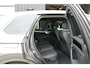 Volkswagen Touareg 3.0 TDI R-Line Automaat | NL-Auto | Trekhaak | Dealer Onderhouden | Carplay | Camera