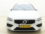 Volvo V60 B3 177pk Momentum Advantage / Stoel + Stuurw. Verwarming / Getint Glas / Trekhaak / PDC + Camera / Apple CarPlay / DAB / Bluetooth / Navigatie /