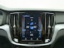 Volvo V60 B3 177pk Momentum Advantage / Stoel + Stuurw. Verwarming / Getint Glas / Trekhaak / PDC + Camera / Apple CarPlay / DAB / Bluetooth / Navigatie /