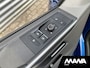 Volkswagen Transporter 2.0TDI L2H1 199PK DC BULLI Automaat Lederen bekleding Camera Cruise Airco Stoelverwarming LED