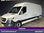Mercedes-Benz Sprinter 316 CDI 164pk Automaat L3H2 Euro6 Airco | Camera | 3500kg Trekhaak | Apple Carplay Chauffeursstoel, Cruisecontrol, Android Auto, Stoelverwarming, 270graden Achterdeuren, Parkeersensoren, Bijrijdersbank