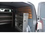 Volkswagen Transporter 2.0 TDI 110pk L2H1 28 DC Comfortline | App Connect Navigatie | Cruise Control | Trekhaak | Parkeersensoren Achter | Airco | Lichtbalk + Flitsers