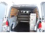 Volkswagen Transporter 2.0 TDI 110pk L2H1 28 DC Comfortline | App Connect Navigatie | Cruise Control | Trekhaak | Parkeersensoren Achter | Airco | Lichtbalk + Flitsers