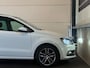 Volkswagen Polo 1.2 TSI Highline Pano, LED, Stoelverwarming, Airco, Parkeersensoren, Climate Control, USB, Allstar