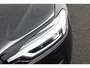 Volvo XC60 Recharge T8 AWD R-Design | Panoramadak | Head-up Display | Luchtvering | Trekhaak | Massage/ventilatie | Harman/Kardon | Stoelverwarming | Adaptive LED