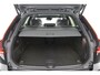 Volvo XC60 Recharge T8 AWD R-Design | Panoramadak | Head-up Display | Luchtvering | Trekhaak | Massage/ventilatie | Harman/Kardon | Stoelverwarming | Adaptive LED