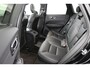 Volvo XC60 Recharge T8 AWD R-Design | Panoramadak | Head-up Display | Luchtvering | Trekhaak | Massage/ventilatie | Harman/Kardon | Stoelverwarming | Adaptive LED