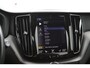 Volvo XC60 Recharge T8 AWD R-Design | Panoramadak | Head-up Display | Luchtvering | Trekhaak | Massage/ventilatie | Harman/Kardon | Stoelverwarming | Adaptive LED