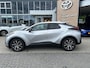 Toyota C-HR / C-HR+ 1.8 HYBRID 140 DYNAMIC 18" LM-VELGEN KEYLESS NAVI CLIMA AD-CRUISE APPLE/ANDROID CAMERA NL-AUTO