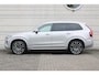 Volvo XC90 T8 Plug-in hybrid AWD Ultra Bright | Trekhaak | Luchtvering | Panoramadak | Headup Display | Voorstoelen Verwarmbaar, geventileerd en massagefunctie | Premium audio by Bowers & Wilkins | 6,4KW Boordlader | Elektrisch verstelbare voorstoelen met geheugen | Blis | Adaptieve Cruise Control