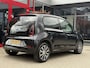 Volkswagen Up! 1.0 5 DRS *!* HIGH UP *!* AUTOMAAT *!* PANORAMADAK/ NAVI/ 16 INCH/ STOELVERWARMING/ PDC *!*