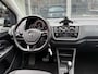 Volkswagen Up! 1.0 5 DRS *!* HIGH UP *!* AUTOMAAT *!* PANORAMADAK/ NAVI/ 16 INCH/ STOELVERWARMING/ PDC *!*