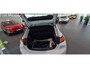 Peugeot 208 1.2 Hybrid 110 e-DCS6 Allure | Automaat | Climate Control | Navigatie | Apple Carplay / Android Auto | Camera | Parkeersensoren | BTW VRIJE WEKEN