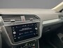 Volkswagen Tiguan Life 1.5 TSI 150pk DSG Automaat Adaptive cruise control, LED matrix koplampen, Achteruitrijcamera, Stoelverwarming, Elektrische achterklep, App connect,  Stuurwiel verwarmd