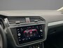 Volkswagen Tiguan Life 1.5 TSI 150pk DSG Automaat Adaptive cruise control, LED matrix koplampen, Achteruitrijcamera, Stoelverwarming, Elektrische achterklep, App connect,  Stuurwiel verwarmd