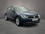 Volkswagen Tiguan Life 1.5 TSI 150pk DSG Automaat Adaptive cruise control, LED matrix koplampen, Achteruitrijcamera, Stoelverwarming, Elektrische achterklep, App connect, Stuurwiel verwarmd