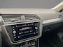 Volkswagen Tiguan Life 1.5 TSI 150pk DSG Automaat Adaptive cruise control, LED matrix koplampen, Achteruitrijcamera, Stoelverwarming, Elektrische achterklep, App connect, Stuurwiel verwarmd