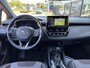 Toyota Corolla Touring Sports 1.8 Hybrid Trek | Parkeer sensoren | Navigatie | Carplay / Android auto |