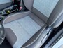 Toyota Corolla Touring Sports 1.8 Hybrid Trek | Parkeer sensoren | Navigatie | Carplay / Android auto |