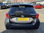 Toyota Yaris 1.5 HYBRID DYNAMIC STOELVERW 16''LM VELGEN LED KEYLESS APPLE/ANDROID CAMERA