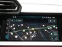 Audi A3 Sportback 40 TFSI e S edition S-Line | HUD | Camera | Trekhaak | SONOS