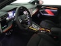 Audi A3 Sportback 40 TFSI e S edition S-Line | HUD | Camera | Trekhaak | SONOS