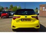 Toyota Yaris 1.5 Hybrid Premium Yellow Edition Bi-Tone | Navi | Panodak | Camera