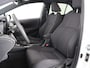 Toyota Corolla 1.8 Hybrid Comfort Bi-Tone . Adaptieve Cruise control . Apple CarPlay & AndroidAUTO . Camera