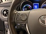 Toyota Auris 1.8 Hybrid Lease Pro | Panoromadak | Afneembare trekhaak | Winterset |