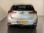 Toyota Auris 1.8 Hybrid Lease Pro | Panoromadak | Afneembare trekhaak | Winterset |
