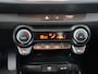 Kia Stonic 1.0 T-GDi MHEV DynamicPlusLine Automaat - Climate Control - Navigatie - Apple Carplay/Android Auto - DAB - Stoel/Stuurverwarming Fabrieksgarantie 07-08-2031 of 150.000 km