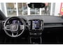Volvo C40 Single Motor Core 238PK 69 kWh | PANORAMADAK | STOEL / STUUR VERWARMING | DODEHOEKDETECTIE | ACHTERUITRIJCAMERA | NAVIGATIE | APPLE-CARPLAY / ANDROID-AUTO | CRUISE CONTROL | KEYLESS START | DRAADLOZE TELEFOONLADER | PARKEERSENSOREN VOOR / ACHTER |