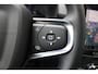 Volvo C40 Single Motor Core 238PK 69 kWh | PANORAMADAK | STOEL / STUUR VERWARMING | DODEHOEKDETECTIE | ACHTERUITRIJCAMERA | NAVIGATIE | APPLE-CARPLAY / ANDROID-AUTO | CRUISE CONTROL | KEYLESS START | DRAADLOZE TELEFOONLADER | PARKEERSENSOREN VOOR / ACHTER |