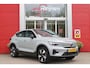 Volvo C40 Single Motor Core 238PK 69 kWh | PANORAMADAK | STOEL / STUUR VERWARMING | DODEHOEKDETECTIE | ACHTERUITRIJCAMERA | NAVIGATIE | APPLE-CARPLAY / ANDROID-AUTO | CRUISE CONTROL | KEYLESS START | DRAADLOZE TELEFOONLADER | PARKEERSENSOREN VOOR / ACHTER |