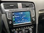 Volkswagen Golf 1.4 TSI GTE 204Pk Automaat (SCHUIFDAK, APPLE CARPLAY, NAVIGATIE, LEDER, KEYLESS, STOELVERWARMING, SPORTSTOELEN, CAMERA, GETINT GLAS, TREKHAAK, NIEUWSTAAT)