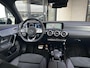 Mercedes-Benz CLA Shooting Brake 180 Business Solution AMG | Carplay | Led verlichting | Stoelverwarming | Sfeerverlichting