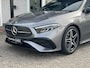 Mercedes-Benz A-klasse 180 AMG Line | Panoramadak | Stoelverwarming | Sfeerverlichting