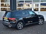 Mercedes-Benz GLB 200 Business Solution AMG | Trekhaak afneembaar | Panoramadak | Night pakket | Achteruitrijcamera | Sfeerverlichting | Dodehoekassistentie | Elektrische achterklep
