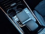Mercedes-Benz GLB 200 Business Solution AMG | Trekhaak afneembaar | Panoramadak | Night pakket | Achteruitrijcamera | Sfeerverlichting | Dodehoekassistentie | Elektrische achterklep