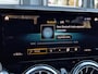 Mercedes-Benz GLB 200 Business Solution AMG | Trekhaak afneembaar | Panoramadak | Night pakket | Achteruitrijcamera | Sfeerverlichting | Dodehoekassistentie | Elektrische achterklep