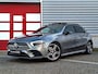 Mercedes-Benz A-klasse 180 Business Solution AMG | Panoramadak | Night pakket | Achteruitrijcamera | Memory pakket | Sfeerverlichting | Stoelverwarming | Multibeam LED | Keyless-GO