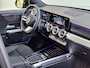 Mercedes-Benz EQB 250+ AMG Line | Night Pakket | Panoramadak | Dodehoekassistent | Donkergetint Glas Achter | Apple CarPlay | Android Auto | Advanced Sound System | Sfeerverlichting | Stoelverwarming | Verschuifbare Achterstoelen