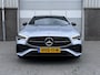 Mercedes-Benz CLA 250 e Star Edition AMG | Night Pakket | Dodehoekassistent | Apple CarPlay | Android Auto | Sfeerverlichting | Stoelverwarming | Parkeersensoren | Achteruitrijcamera | Elektrisch Inklapbare Buitenspiegels