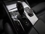 BMW 5-Serie Touring 530e xDrive | Leder | Trekhaak | HUD | Camera | Memory | Stoelkoeling | DAB | Carplay