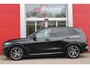 BMW X5 xDrive50e 490PK M-SPORT LAUNCH EDITION | PANORAMA SCHUIF/KANTEL DAK "SKY LOUNGE" | COMFORT STOELEN ELEKTRISCH VERSTELBAAR MET GEHEUGENFUNCTIE EN VERWARMBAAR VOOR EN ACHTER | LEDEREN BEKLEDING BMW INDIVIDUAL ZWART | EDELHOUT INTERIEURLIJSTEN | RIJASSISTENT-SYSTEEM DRIVING ASSISTANT PROFFESIONAL MET O.A. DODEHOEK DETECTIE EN ADAPTIVE CRUISE CONTROL | TRAVEL PAKKET | INNOVATIE-PAKKET: PARKEERASSISTENT-PAKKET PROFESSIONAL/ADAPTIEVE LED KOPLAMPEN/HARMAN/KARDON AUDIO SYSTEM/BMW LIVE PROFESSIONAL/RIJASSISTEN-SYSTEEM BMW GESTURE CONTROL/RIJSTROOK ASSISTENT/RIJSTROOKWISSEL ASSISTENT/BOTSWAARSCHUWING/RIJASSISTENT ACHTERBOTSING | DRAADLOZE APPLE CARPLAY/ANDROID AUTO | NAVIGATIE | 360° CAMERA | GEKOELDE BEKERHOUDERS | LUCHTVERING | DRAADLOZE TELEFOONLADER | ELEKTRISCH BEDIENBARE ACHTERKLEP | HEAD UP DISPLAY |