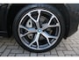 BMW X5 xDrive50e 490PK M-SPORT | PANORAMA SCHUIF/KANTEL DAK "SKY LOUNGE" | COMFORT STOELEN ELEKTRISCH VERSTELBAAR MET GEHEUGENFUNCTIE EN VERWARMBAAR VOOR EN ACHTER | LEDEREN BEKLEDING BMW INDIVIDUAL ZWART | EDELHOUT INTERIEURLIJSTEN | RIJASSISTENT-SYSTEEM DRIVING ASSISTANT PROFFESIONAL MET O.A. DODEHOEK DETECTIE EN ADAPTIVE CRUISE CONTROL | TRAVEL PAKKET | INNOVATIE-PAKKET: PARKEERASSISTENT-PAKKET PROFESSIONAL/ADAPTIEVE LED KOPLAMPEN/HARMAN/KARDON AUDIO SYSTEM/BMW LIVE PROFESSIONAL/RIJASSISTEN-SYSTEEM BMW GESTURE CONTROL/RIJSTROOK ASSISTENT/RIJSTROOKWISSEL ASSISTENT/BOTSWAARSCHUWING/RIJASSISTENT ACHTERBOTSING | DRAADLOZE APPLE CARPLAY/ANDROID AUTO | NAVIGATIE | 360° CAMERA | GEKOELDE BEKERHOUDERS | LUCHTVERING | DRAADLOZE TELEFOONLADER | ELEKTRISCH BEDIENBARE ACHTERKLEP | HEAD UP DISPLAY |