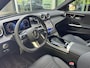 Mercedes-Benz C-klasse 180 Star Edition AMG | Night Pakket | Panoramadak | Sierdelen Lindehout Antraciet | Apple CarPlay | Android Auto | Dodehoekassistent | Elektrisch Verstelbare Stoelen + Memory | Stoelverwarming | Sfeerverlichting | Achteruitrijcamera