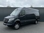 Mercedes-Benz Sprinter 319 CDI 191 PK 4x4 AUTOMAAT FACELIFT BPM VRIJ !! / 9G-TRONIC / L3H2 / STUUR EN STOELVERWARMING / 2.8 TONS TREKHAAK / CAMERA / ADAPTIVE CRUISE / AIRCO......... ZEER COMPLEET !!