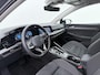 Volkswagen Golf Variant 1.5 eTSI Style | ACC | Navigatie | Stuur-/Stoelverwarming | 17" | Elek Stoelverstelling |